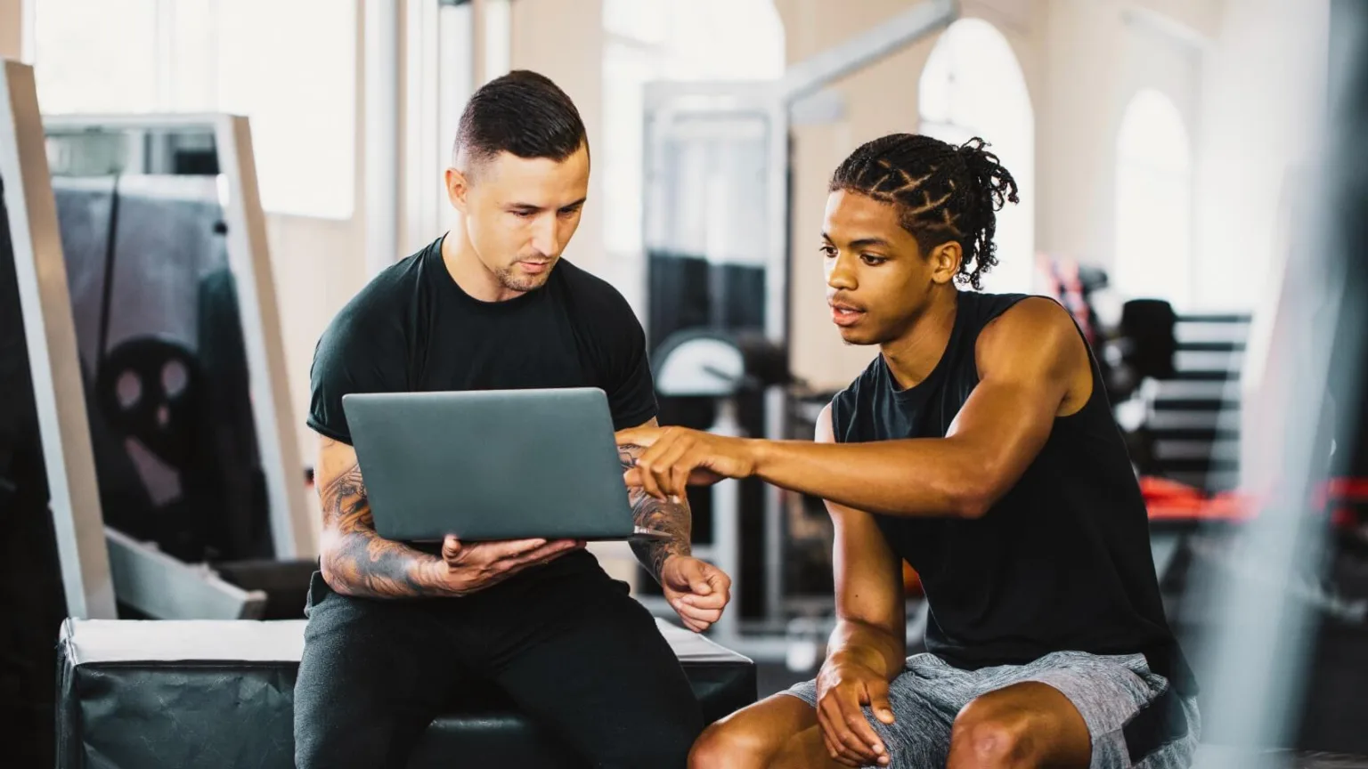 Comment attirer vos clients quand vous êtes coach sportif en 2026